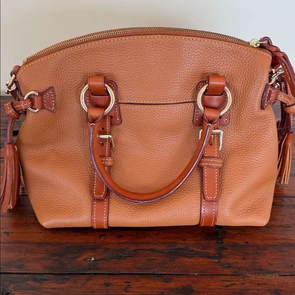 Dooney & Bourke Bristol Caramel Leather Satchel With Detachable Strap. - Picture 7 of 17